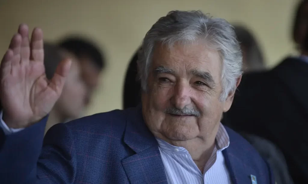 José Mujica, ex-presidente do Uruguai, morre aos 89 anos