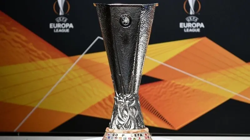 Manchester United e Tottenham farão a final da Liga Europa