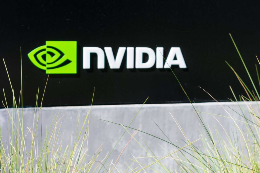 Fim do dilema nos Games: NVIDIA apresenta tecnologia que une VRR e clareza de movimento extrema